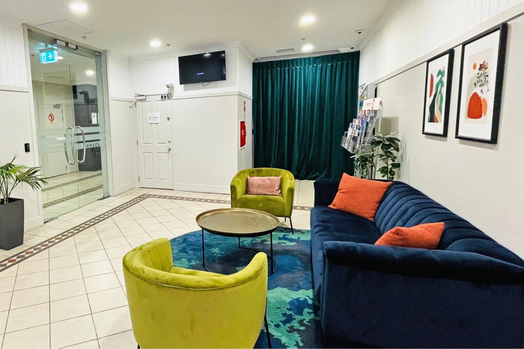 Quest Atrium Serviced Aparthotel 4*