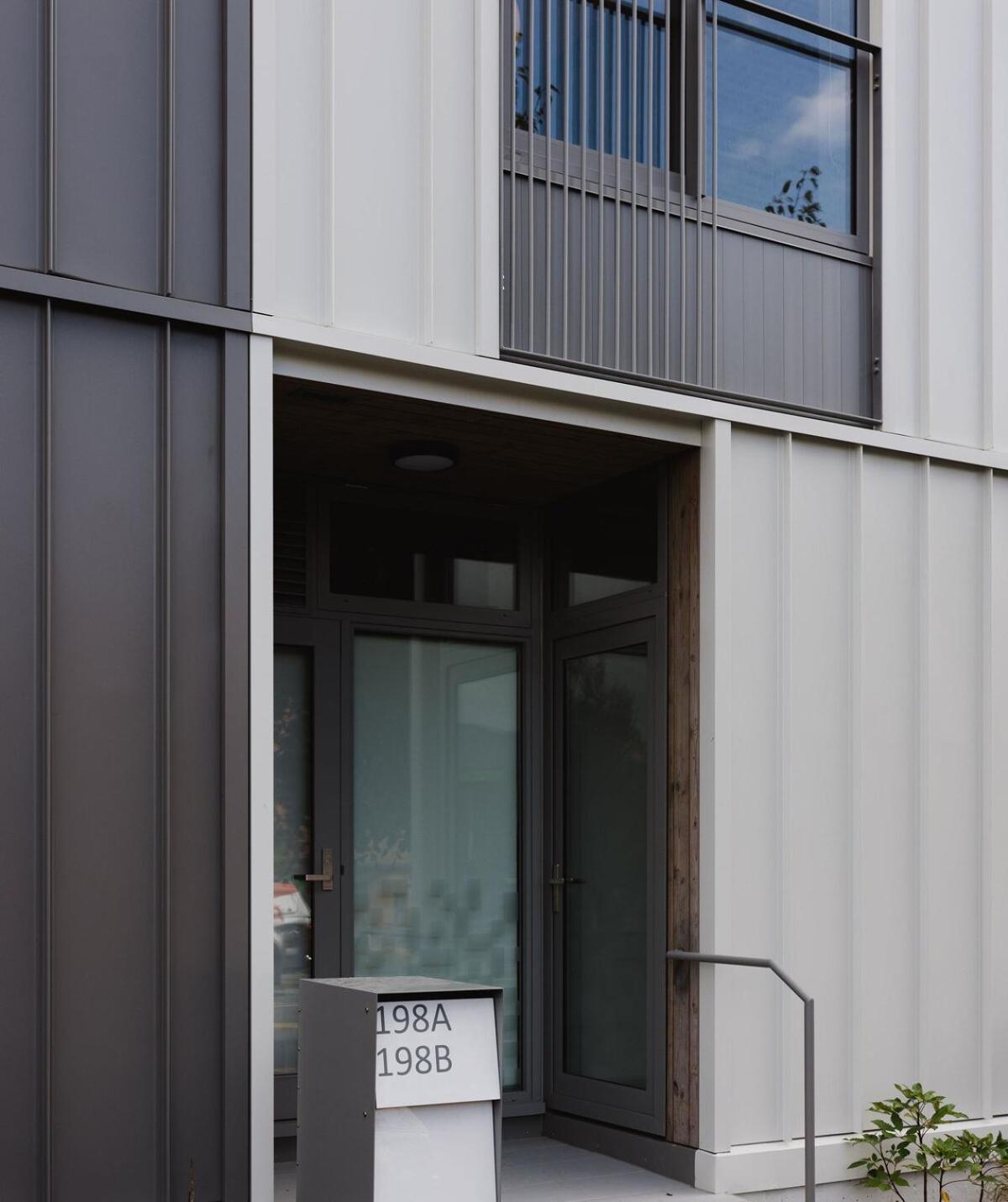 Urban Chic Townhouse - 2br Modern Industrial Vibe Wellington