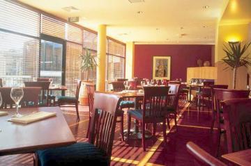 Hotel Amora 4*