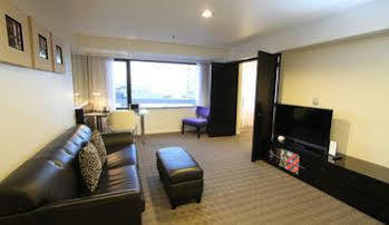 Amora 4* Wellington