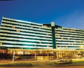 Amora 4* Wellington