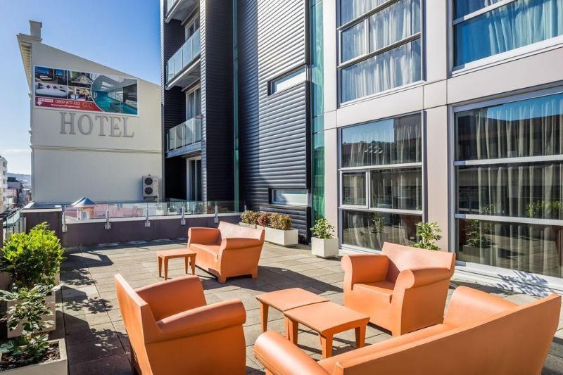 Naumi Hotel 4*