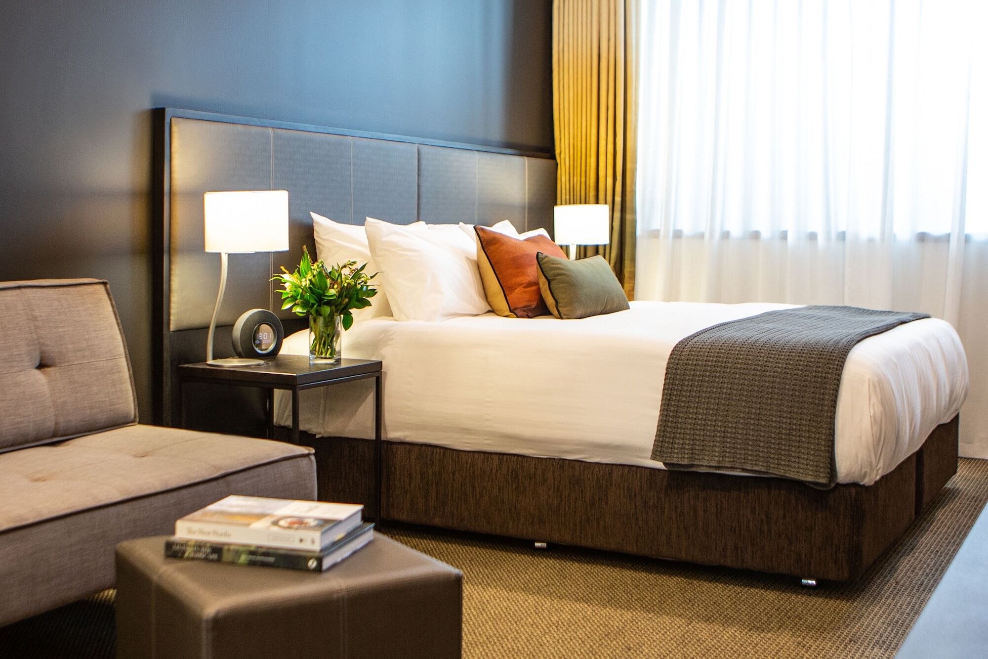 Hotel Rydges Airport 4*