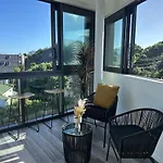 Luxurious Brand New Spacious 1 Bedroom