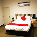 Aura Hotel