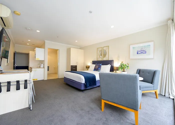U Residence Hotel