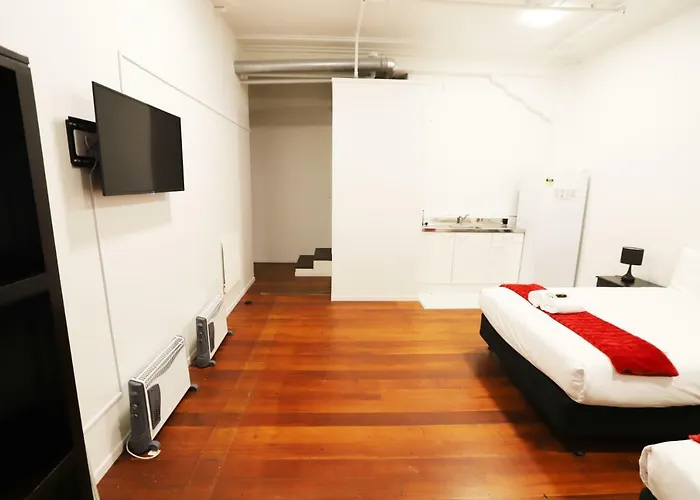 Aura Hotel