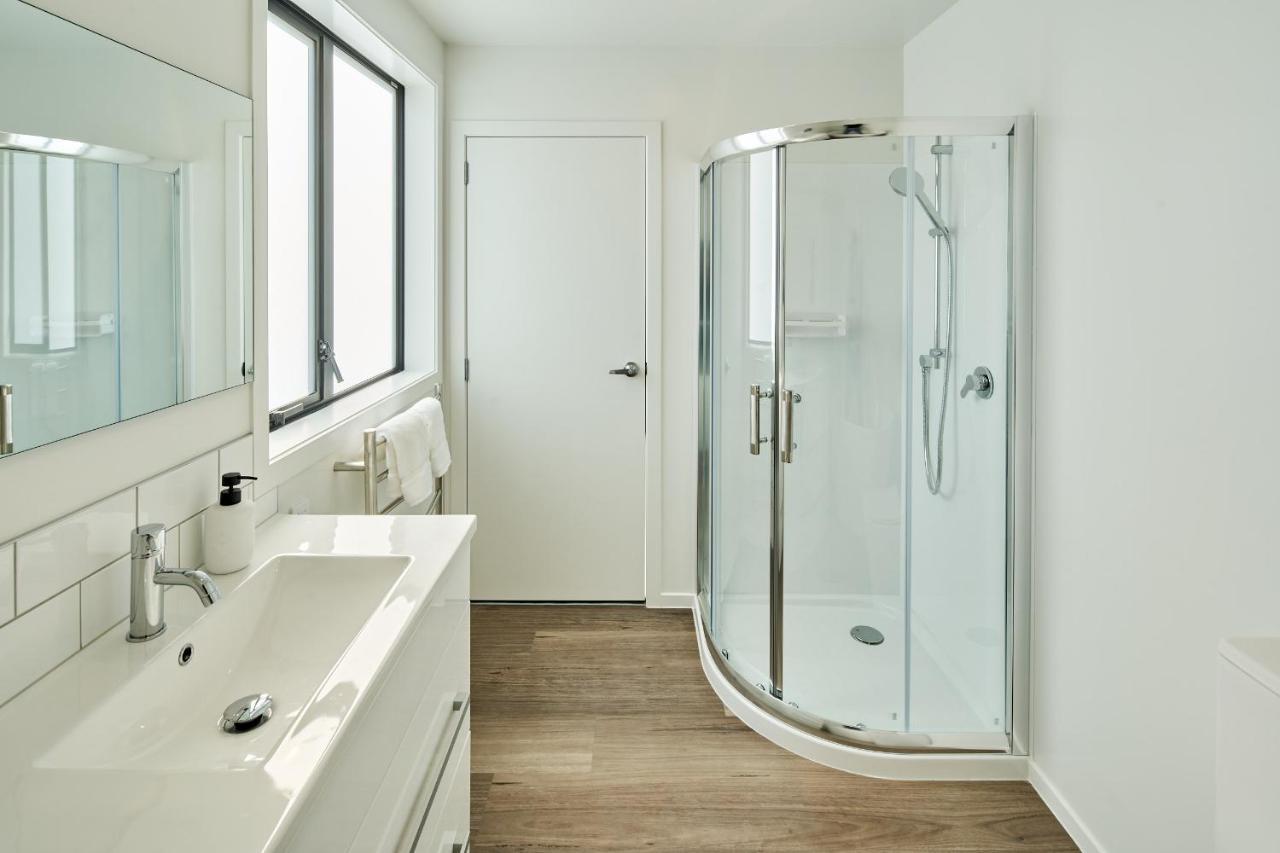 Brand New Townhouse With Ocean Views * Wellington