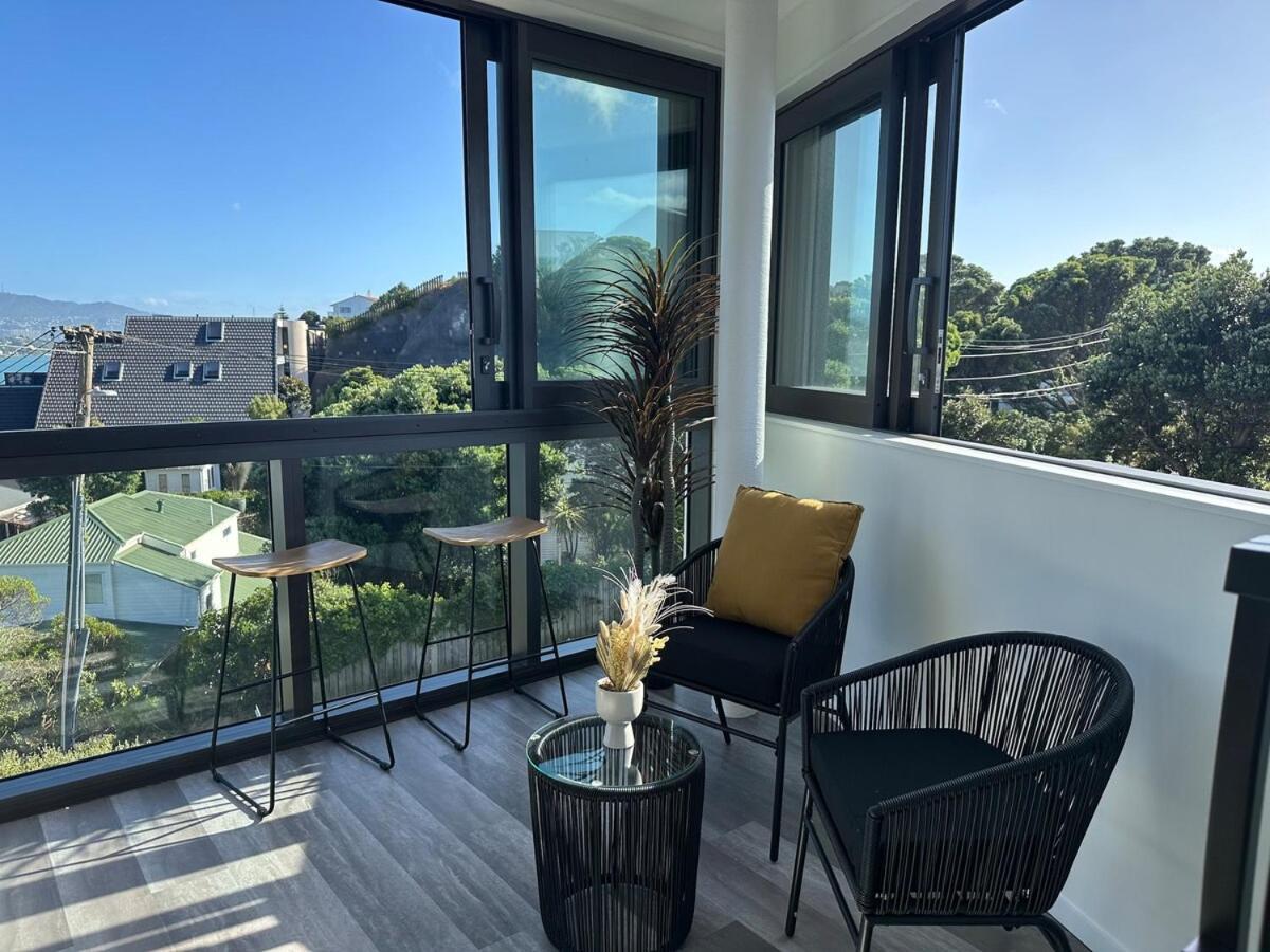 Luxurious Brand New Spacious 1 Bedroom Wellington