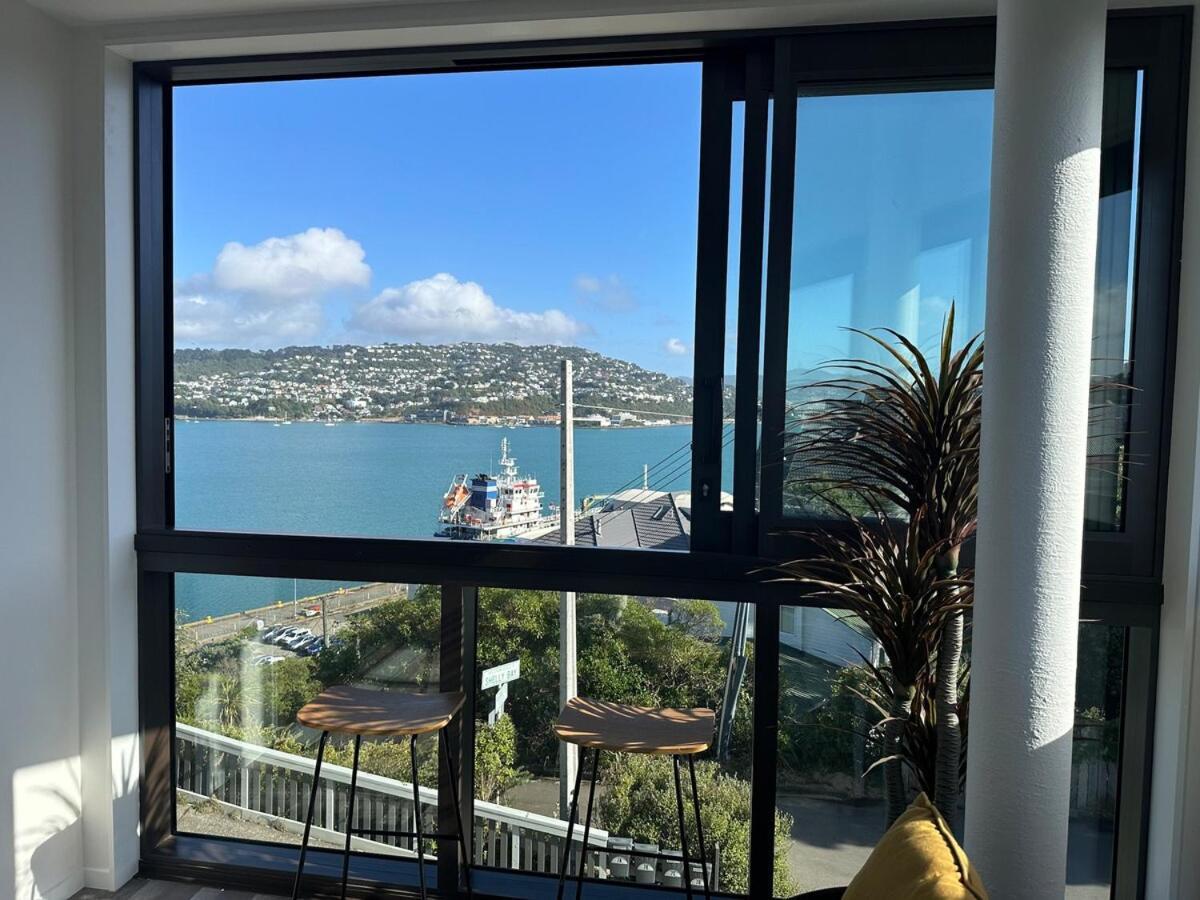 Luxurious Brand New Spacious 1 Bedroom Apartment Wellington