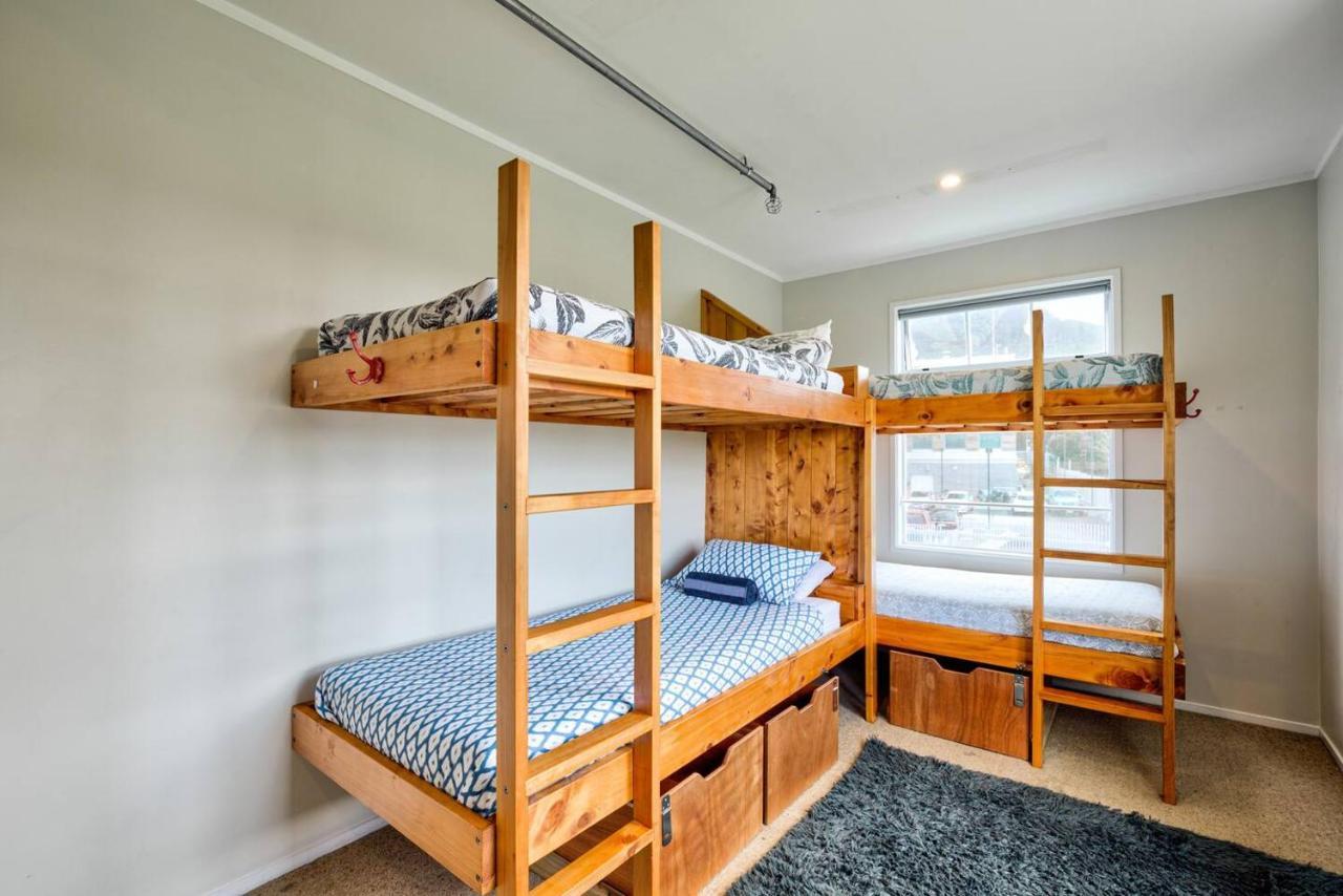 Hostel The Dwellington Wellington