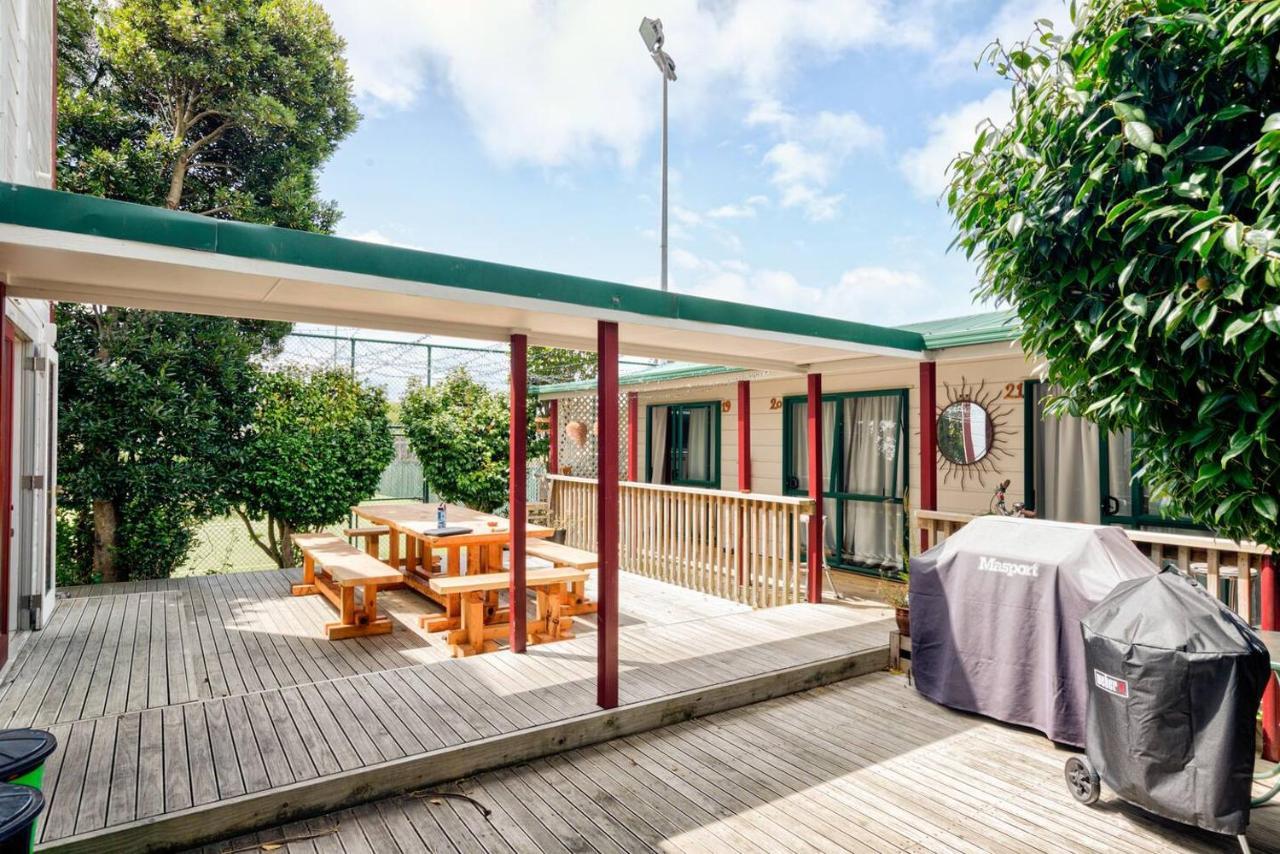 The Dwellington Hostel *