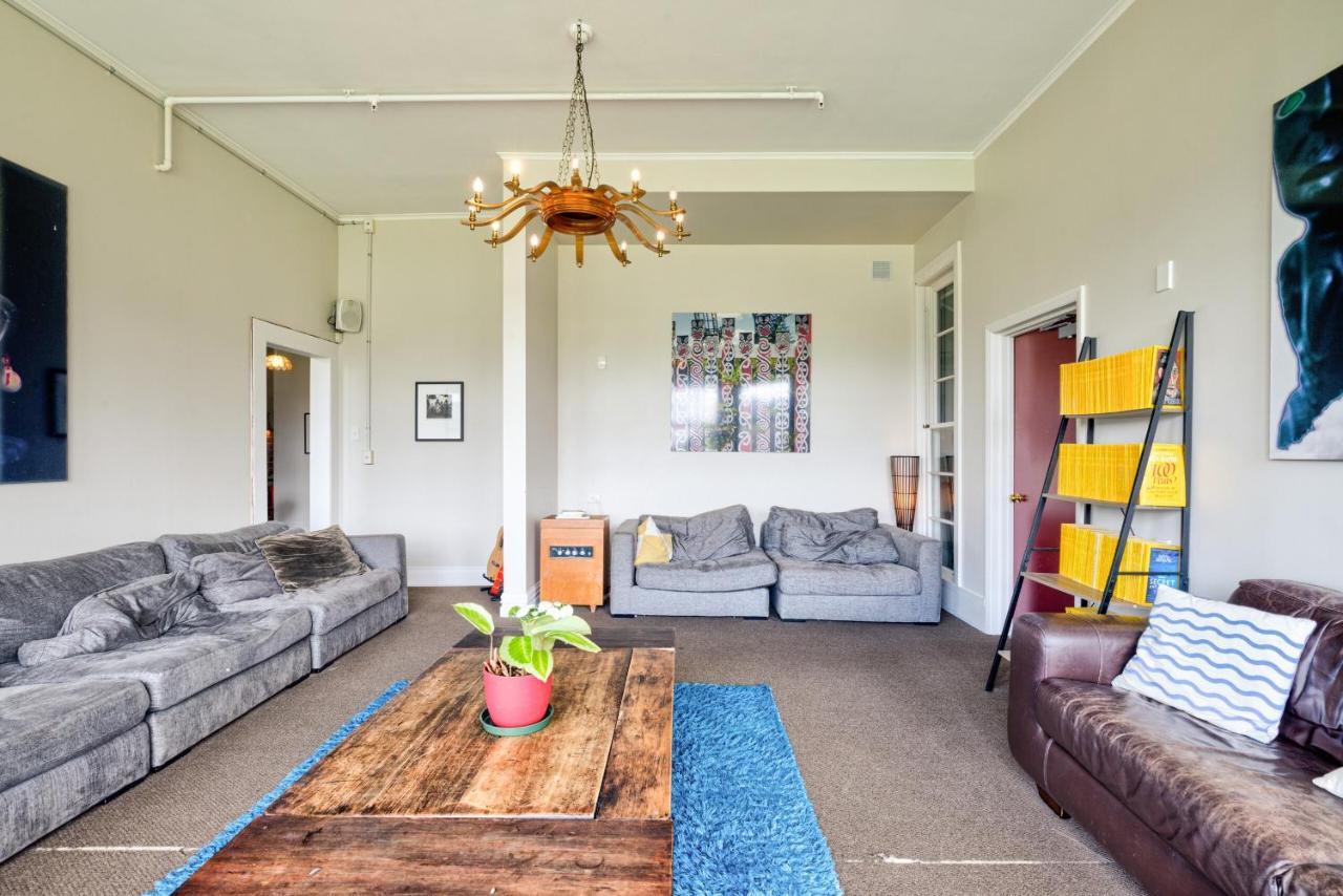 The Dwellington Hostel *